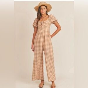 Mable Amaya Gingham Plaid Puff Short Sleeve Jumpsuit in Cognac Size Medium